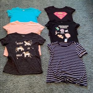 👚Bundle of girl’s Tees👚